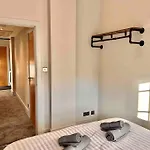 Apartmán Potters Loft, Centre, Parking, Access Bowness-on-Windermere