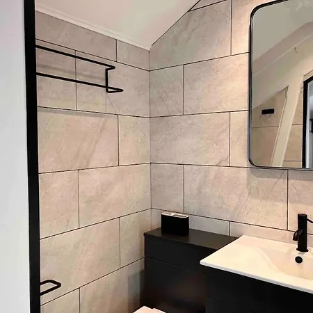 Potters Loft, Centre, Parking, Access Apartment